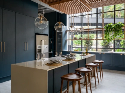 Descubra os itens indispensáveis para a sua cozinha planejada e transforme seu espaço em um ambiente funcional e cheio de estilo