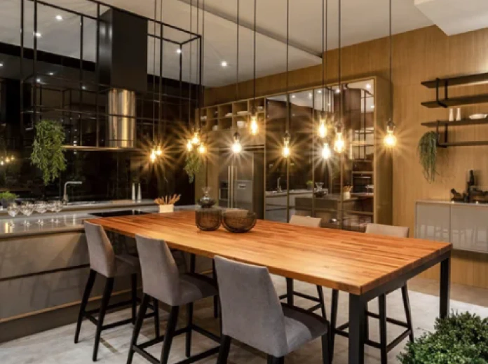 Maximalismo em Cena